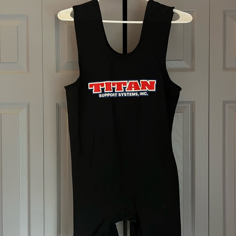 Titan Support Systems Black Powerlifting Singlet - Size L - IPF approved